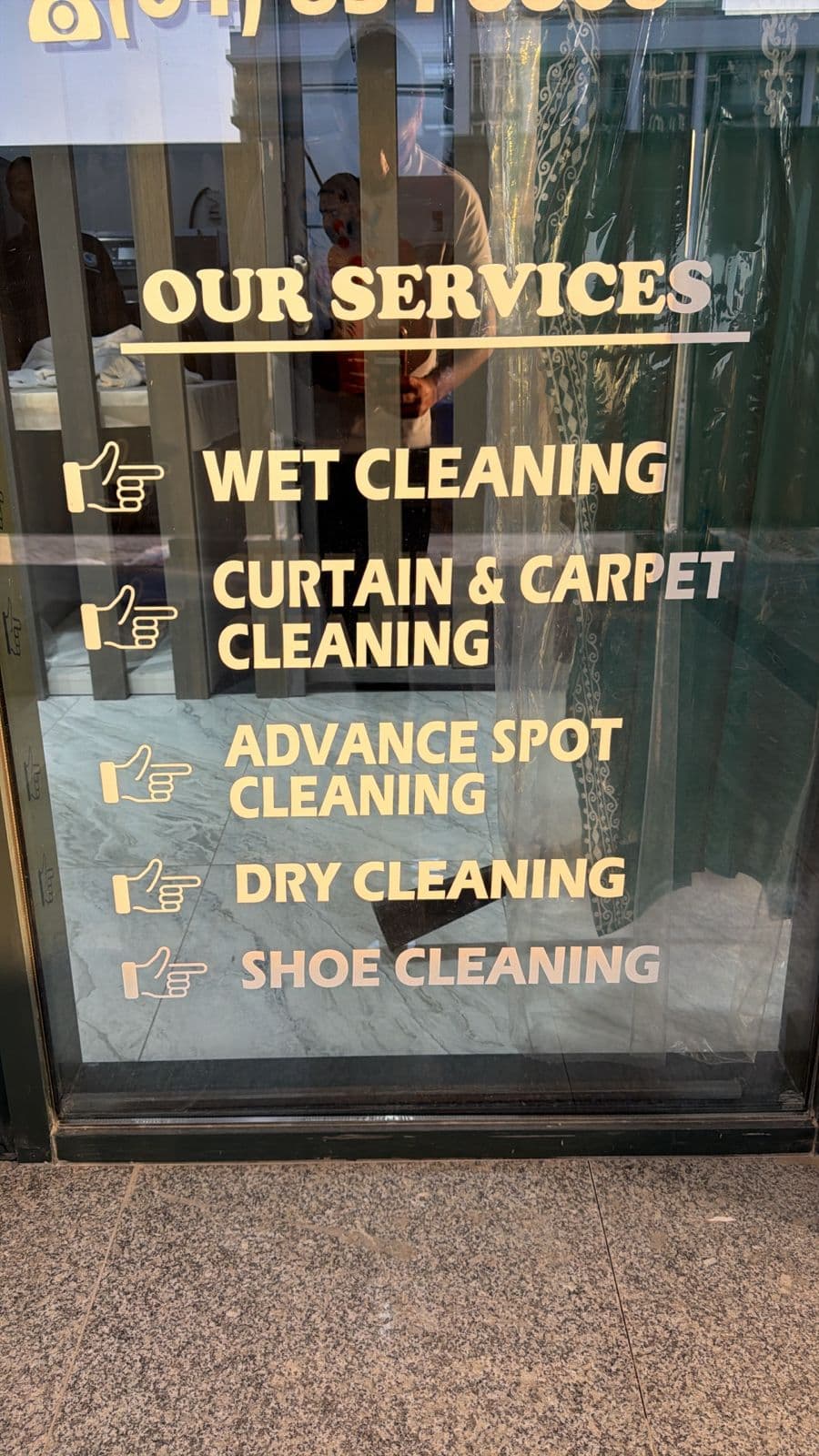 Luxe Spin storefront